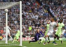 بالصور.. "النيران الصديقة" تهدي ريال مدريد بطاقة العبور للنهائي الأوروبي