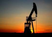 أسعار النفط تصل أعلي مستوياتها منذ أكتوبر