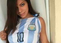 بالصور.. مجنونة ميسي تحتفل بعيد ميلاده على "انستجرام"