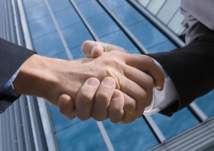 تعرف على خطة السوق الإماراتي نحو الاندماج في 2017