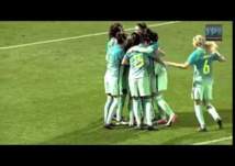 بالفيديو.. فتاة تتحدى ميسي وتسجل هدفاً أسطورياً مع برشلونة