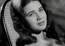 وفاة الممثلة المصرية زبيدة ثروت