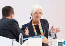 كريستين لاجارد: صندوق النقد يتوقع انتعاش النشاط الاقتصادي العالمي