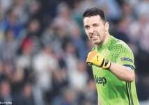 بالصور.. بوفون "يُدخن" احتفالاً بالتأهل لنهائي الأبطال