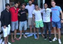 ميسي ينشر صورة مع نيمار.. ويُعلق: "لقد عاد"!