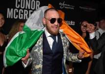 بالصور.. رغم خسارة نزال المليار.. ماكجريجور يحتفل في ملهى ليلي!