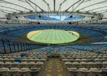 بالصور.. ضبط رجل وامرأة في وضع مخل بأشهر ملاعب البرازيل