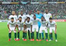 لاعب برشلونة السابق يقود السعودية في كأس العالم