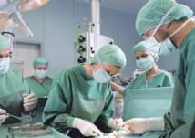 بالصورة...وشم على جسد مريض يجبر الأطباء تركه ليموت