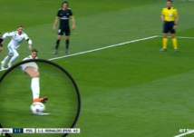 بالفيديو..ركلة جزاء رونالدو "العجيبة" تثير جدلاً عالمياً!