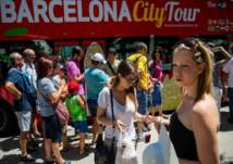 فضيحة تواجه فريقاً إنجليزياً في برشلونة- صور