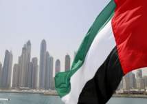 الإمارات: إلزام أصحاب الأعمال بدفع كافة تكاليف الاستقدام