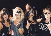 بالفيديو.. الشرطة تداهم أول حفل لـ"الهالوين" في السعودية