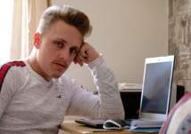 شاب بريطاني يتقدم لـ400 وظيفة في سنتين.. دون فائدة