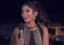 منى زكي تكشف تفاصيل حصولها على نجمة دبي (فيديو)