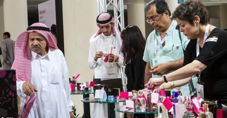 السعوديون ينفقون 500 مليون ريال على عطور العيد