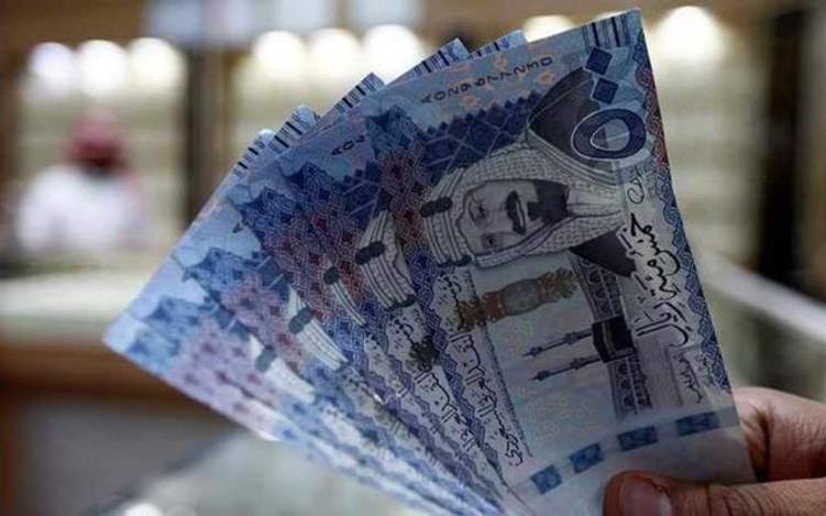 العمل السعودية تلزم شركة خاصة بدفع 30 ألف ريال تعويضاً لموظف تأخر راتبه