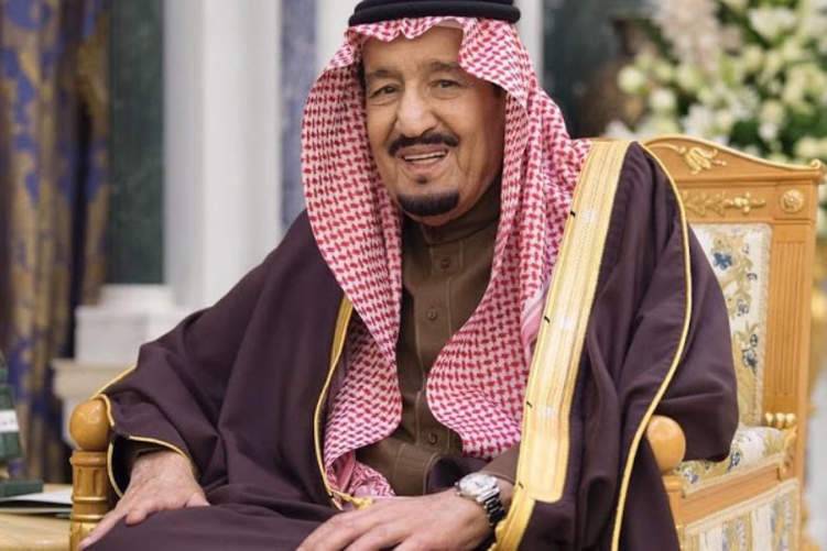 العاهل السعودي يطلق 4 مشاريع بالرياض بتكلفة 86 مليار ريال