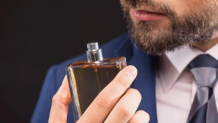 كيف تختار العطر المثالي لكل مناسبة؟