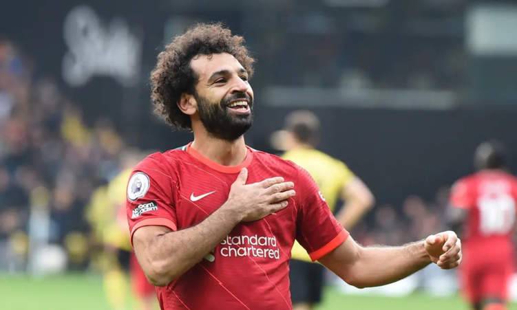 محمد صلاح: " باكل 6 وجبات وبسمع أغنية بنت الجيران"