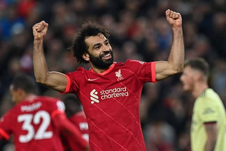 محمد صلاح ينافس الكبار على جائزة الأفضل في العالم