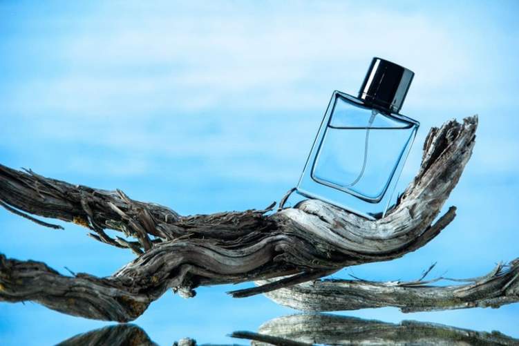 افضل عطر رجالي يدوم طويلا