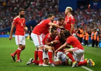 بالصور .. ويلز تطيح بإنجلترا من صدارة مجموعتها بـ "يورو 2016"