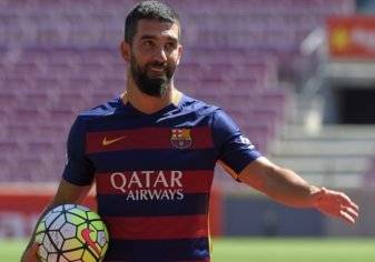 برشلونة يعرض توران للبيع.. واللاعب يقترب من البريميرليج