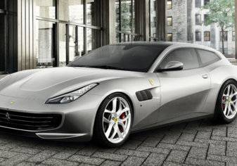 فيراري GTC4Lusso T: السيارة الأولى بأربعة مقاعد في تاريخ الحصان الجامح