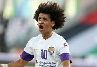 بالصور.. عموري يتوج أفضل لاعب في آسيا 2016