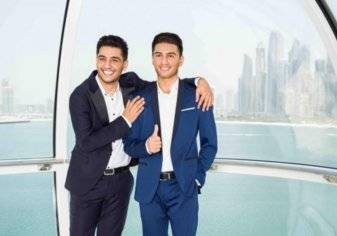 شاهد.. محمد عساف يلتقي بتوأمه الشمعي في دبي