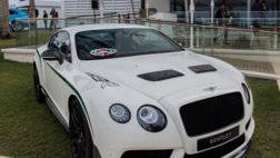 الصورة 1 Bentley GT3-R تفوز بجائزة ’أفضل سيارة بنسخة محدودة حسب الطلب‘.jpg