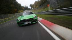 سيارة GT R من مرسيدس-AMG