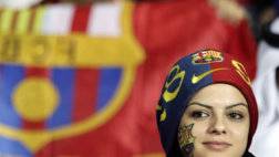 barcelona-f-c-sexy-woman-fan-wallpaper copy.jpg