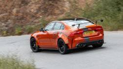 جاجوار XE SV Project8