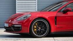 Porsche-Panamera_GTS-2019-1280-10.jpg