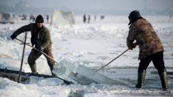 133-014217-china-ice-festival-frost-25.jpeg