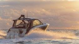 Sea-Ray-Sundancer-370-Outboard-58.jpg